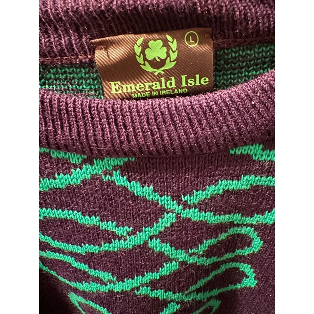 Emerald Isle Mens Purple Green Shamrock Celtic Knot‎ Sweater Made in Ireland L